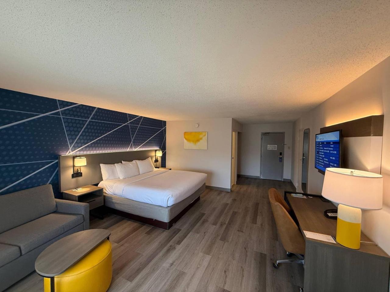 Photo - Comfort Inn & Suites Danbury-Bethel
