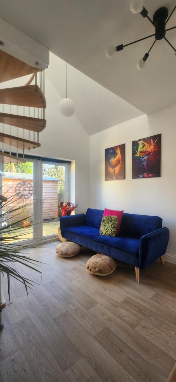 The Little Loft Hideaway, Coastal Retreat - 4