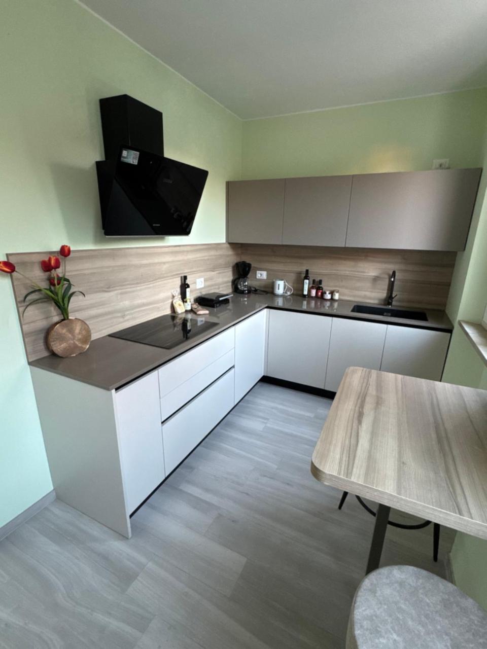Apartment with Pool e Private Garage - Casa Holyvia Blue - 5
