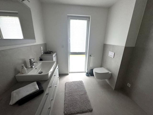 Moderne Wohnung am Flussufer - 5
