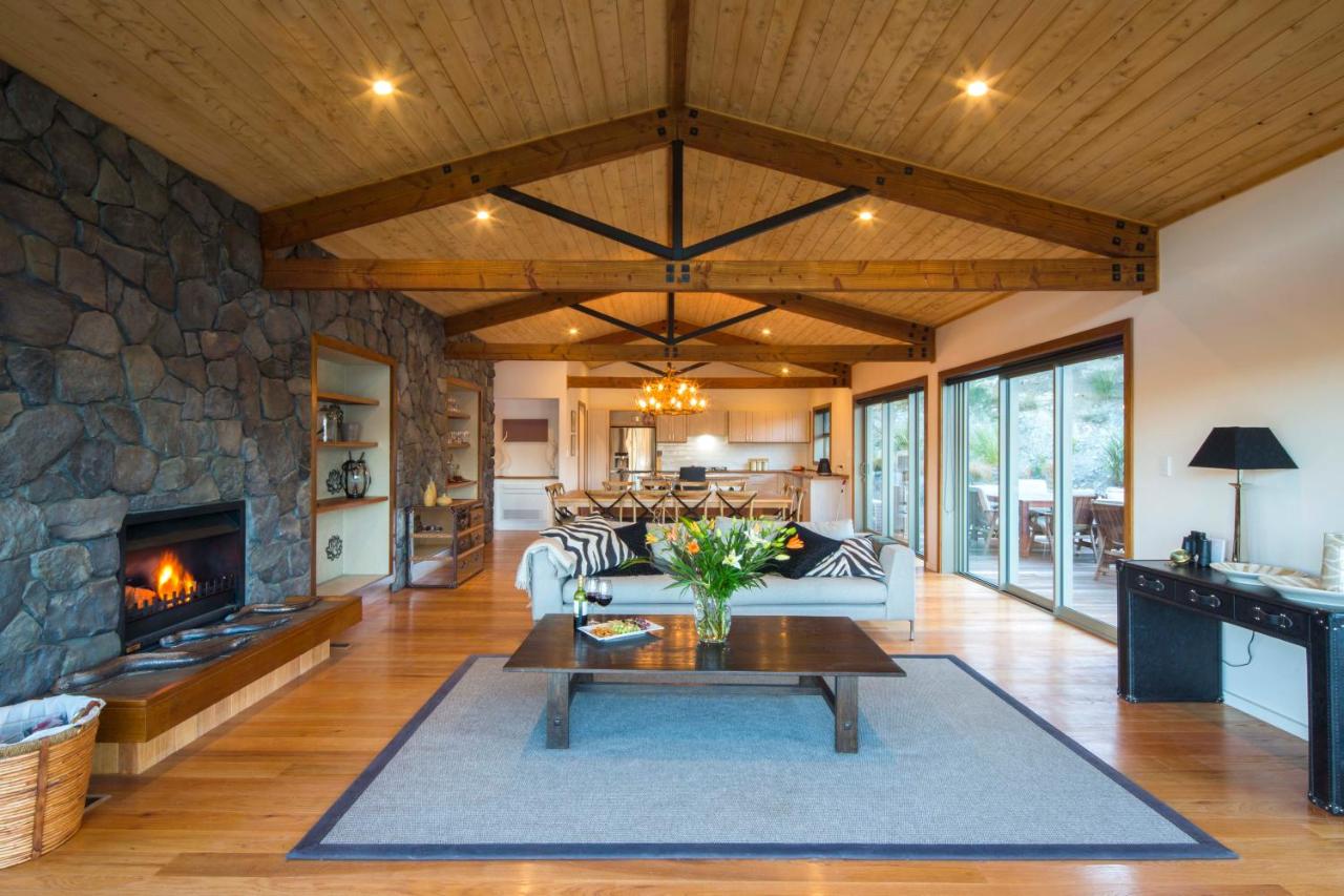 Montrose Estate photo 2