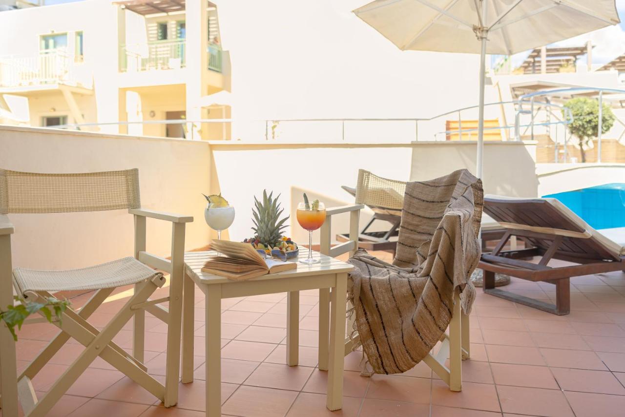 Giannoulis - Grand Bay Beach Resort (Exclusive Adults Only) - 4
