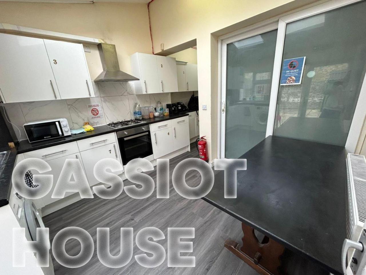 Foto - Gassiot House