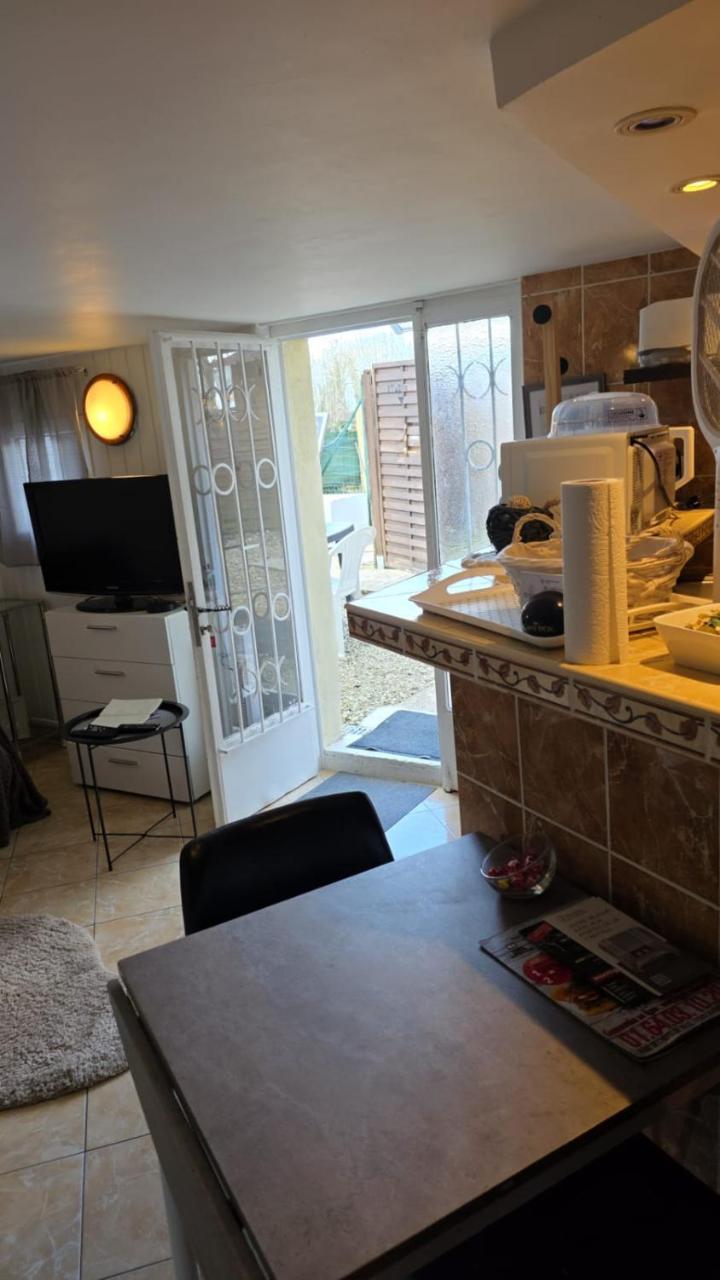 Studio cosy avec Piscine à partager en option - 6
