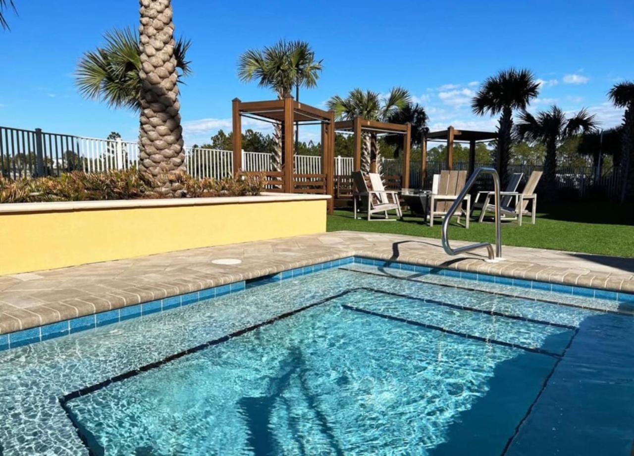 Amazing Sunsets Steps to Pier Park Heated Pool Hot Tub - 4