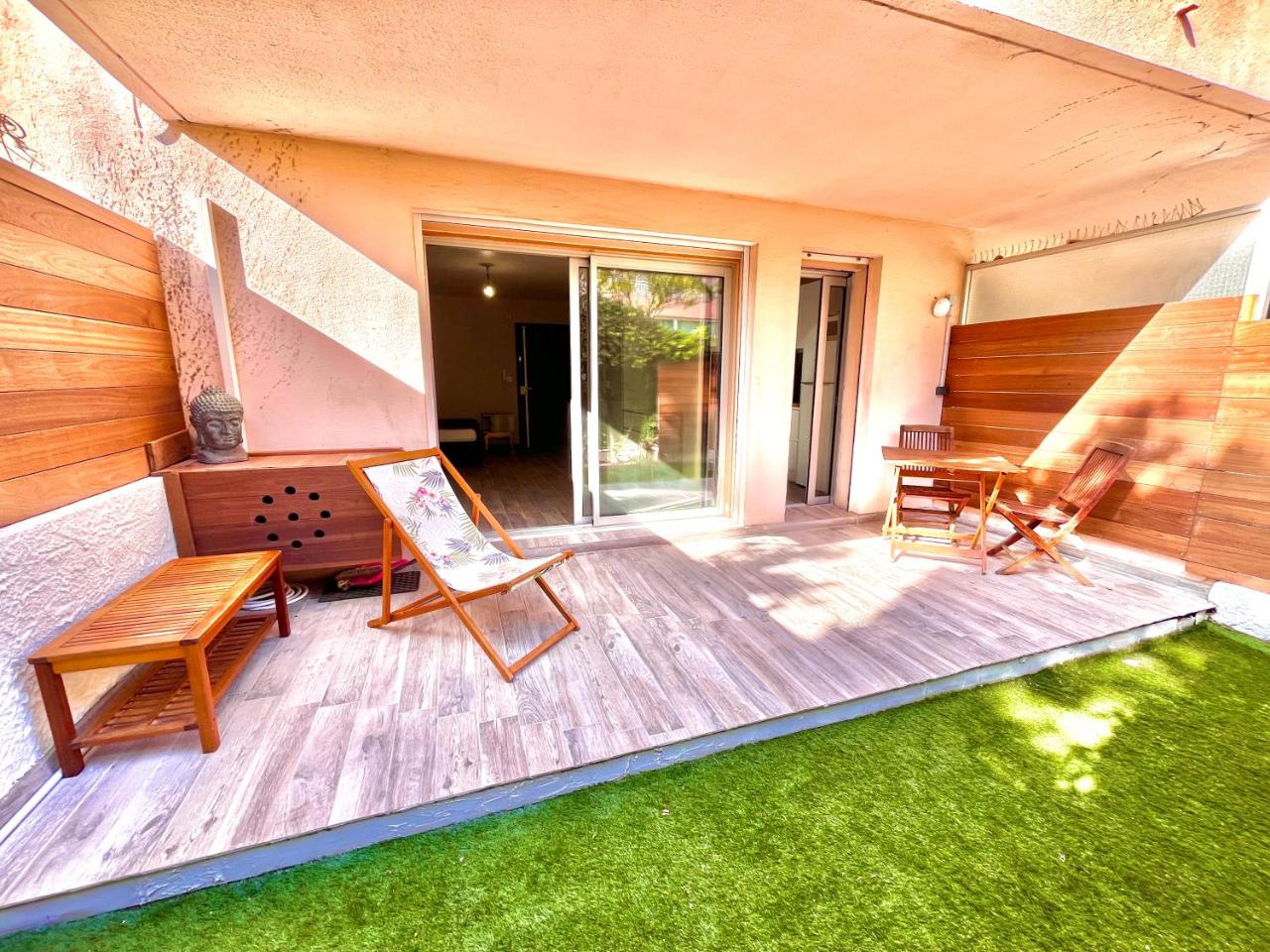 Sanary centre charmant studio 28m2 avec jardin parking privé - 6