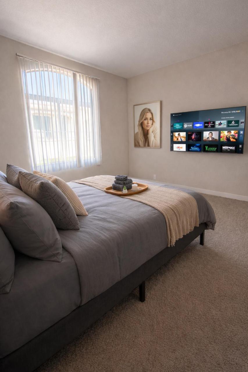 Luxury Coastal 1 & 2 Bedroom Retreat Near Venice with Pool & Cinema Room - 2
