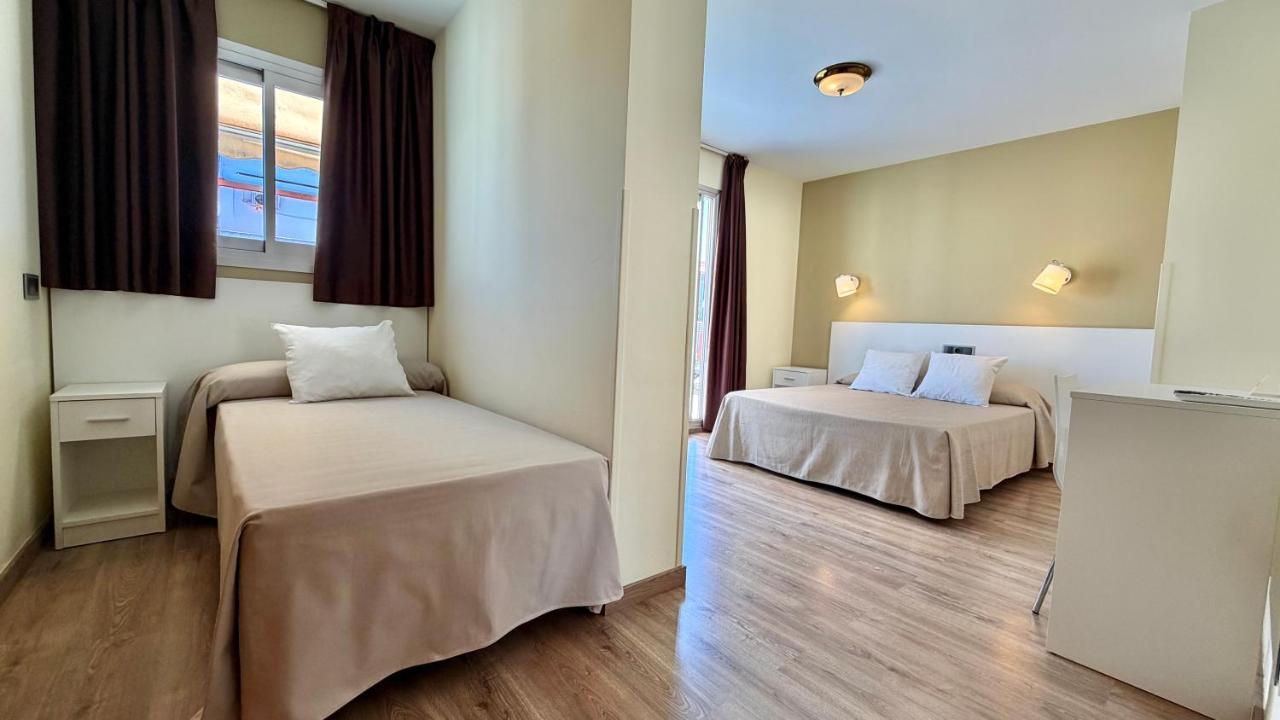 Photo - Hotel Celymar