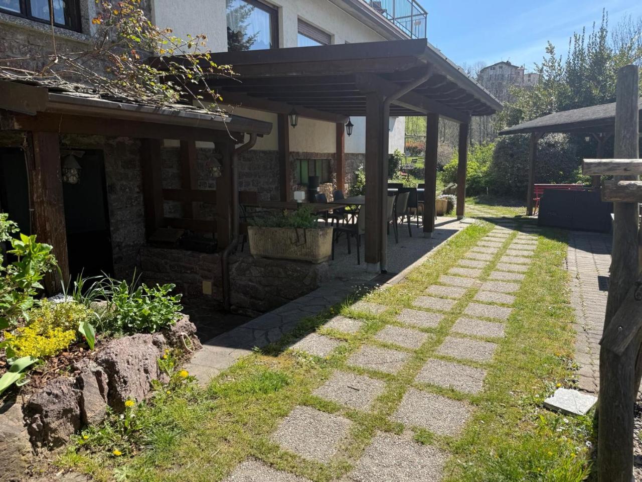 Hotel Ristorante Sassi Rossi