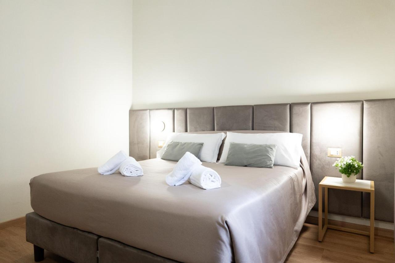 Hotel Romantica photo 2