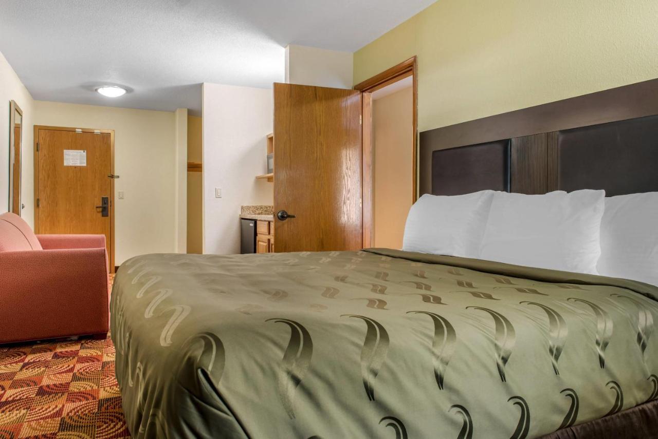 Quality Inn Bloomington Near University photo 3