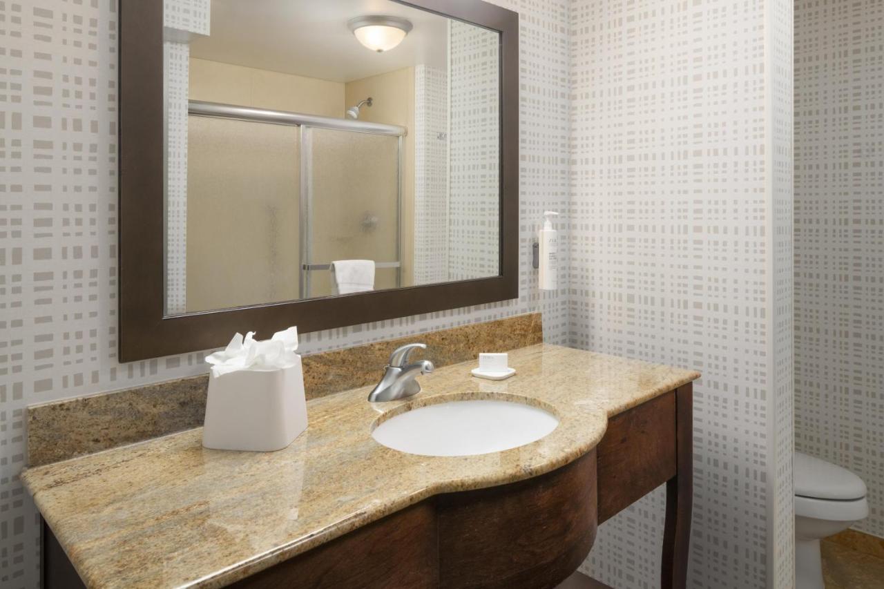 Hampton Inn Elmira/Horseheads photo 4