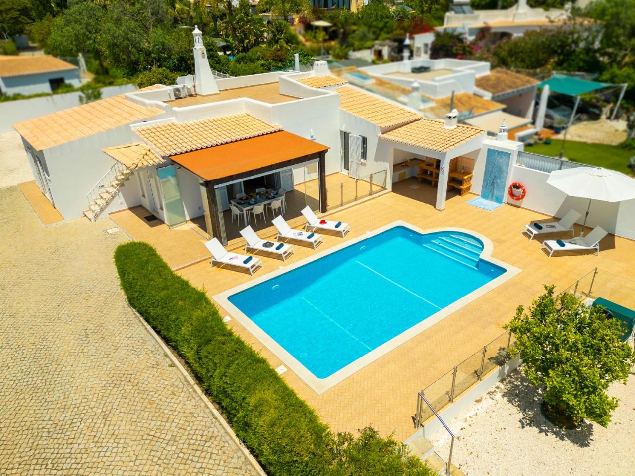 Villa Solara - com piscina aquecível e BBQ em Carvoeiro - 3