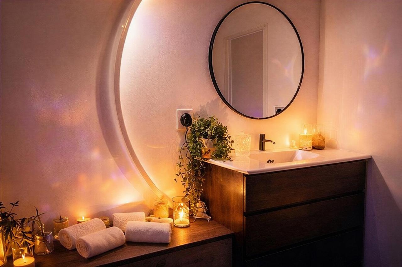 Le Bain des VioIettes, Suite romantique avec véritable jacuzzi - 5