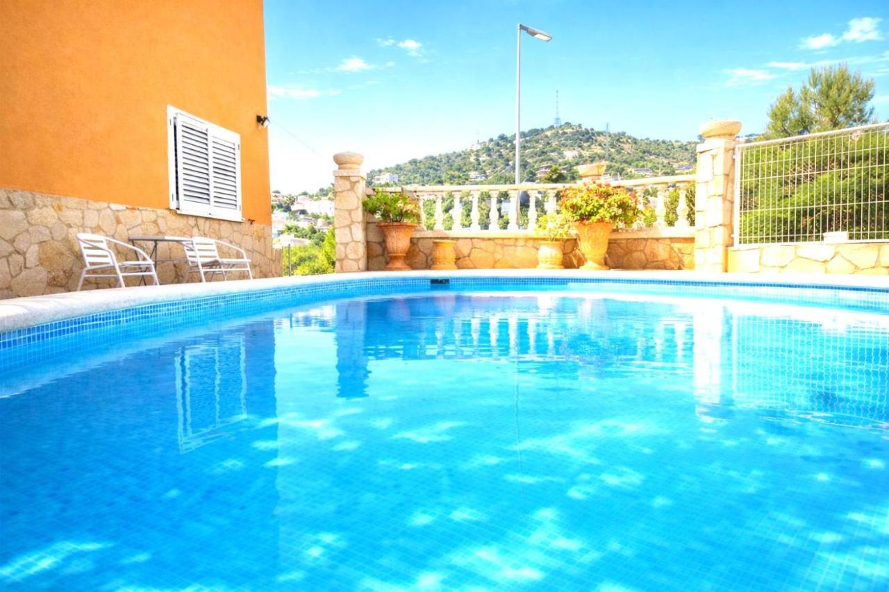 Sunny Private Pool Retreat with Terrace Calafell - 4