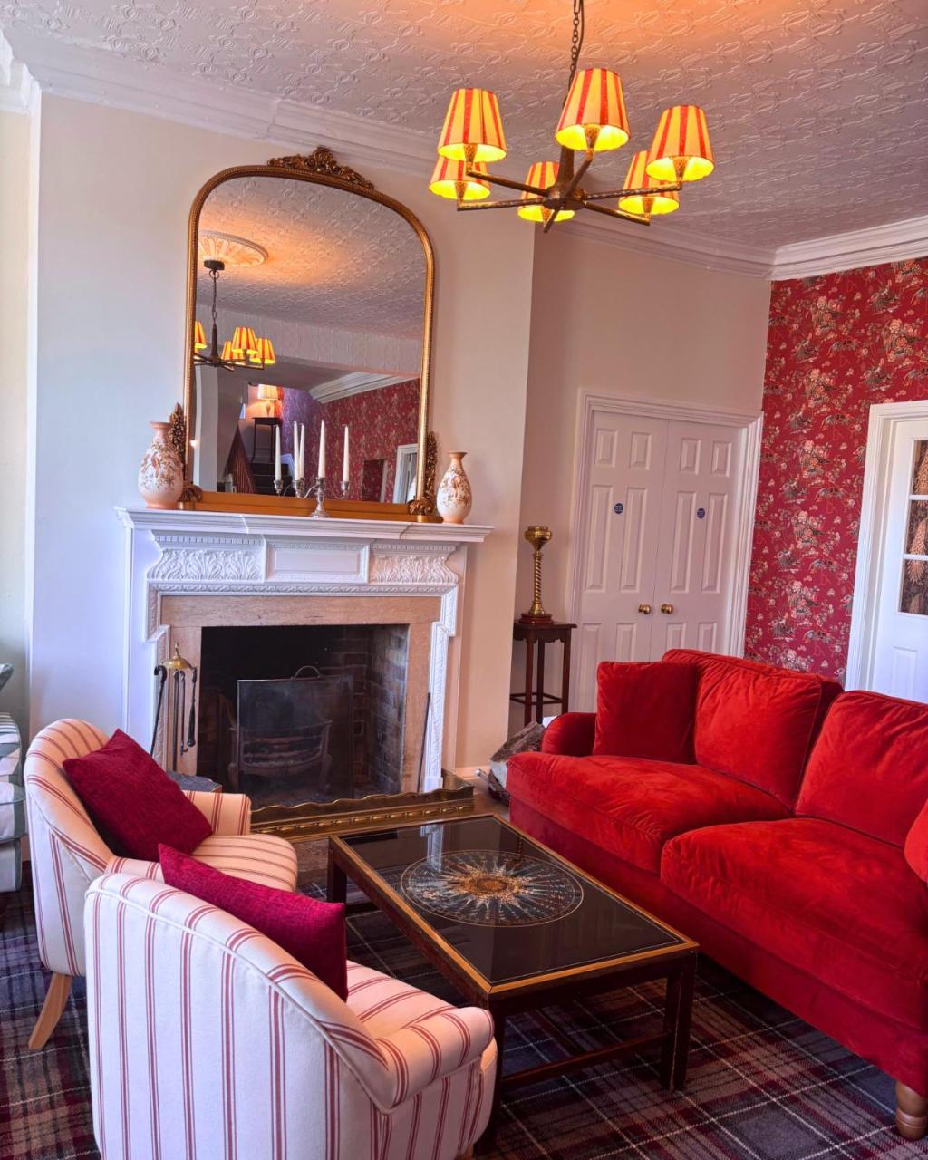 Photo - Corse Lawn House Hotel