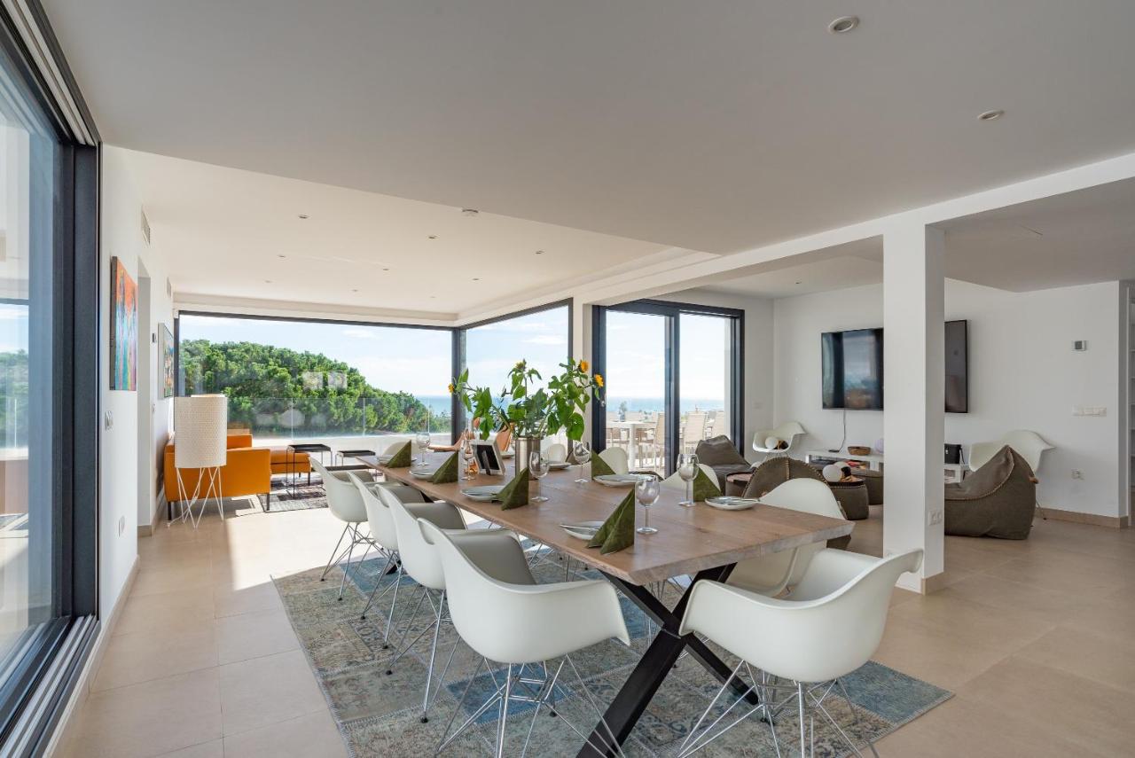 Luxury villa with private pool - 6