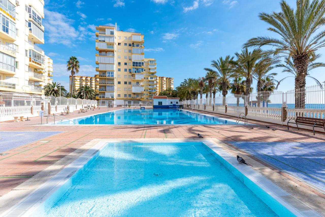 50 mts beach with sea views pool - 2