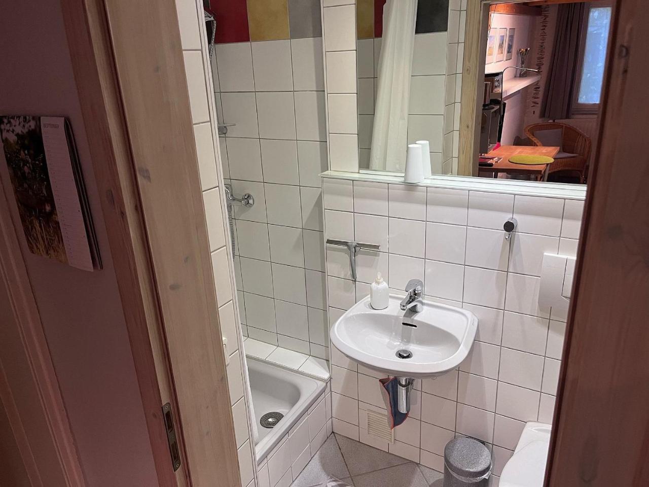 Doppelzimmer Doubleroom Hannover photo 4