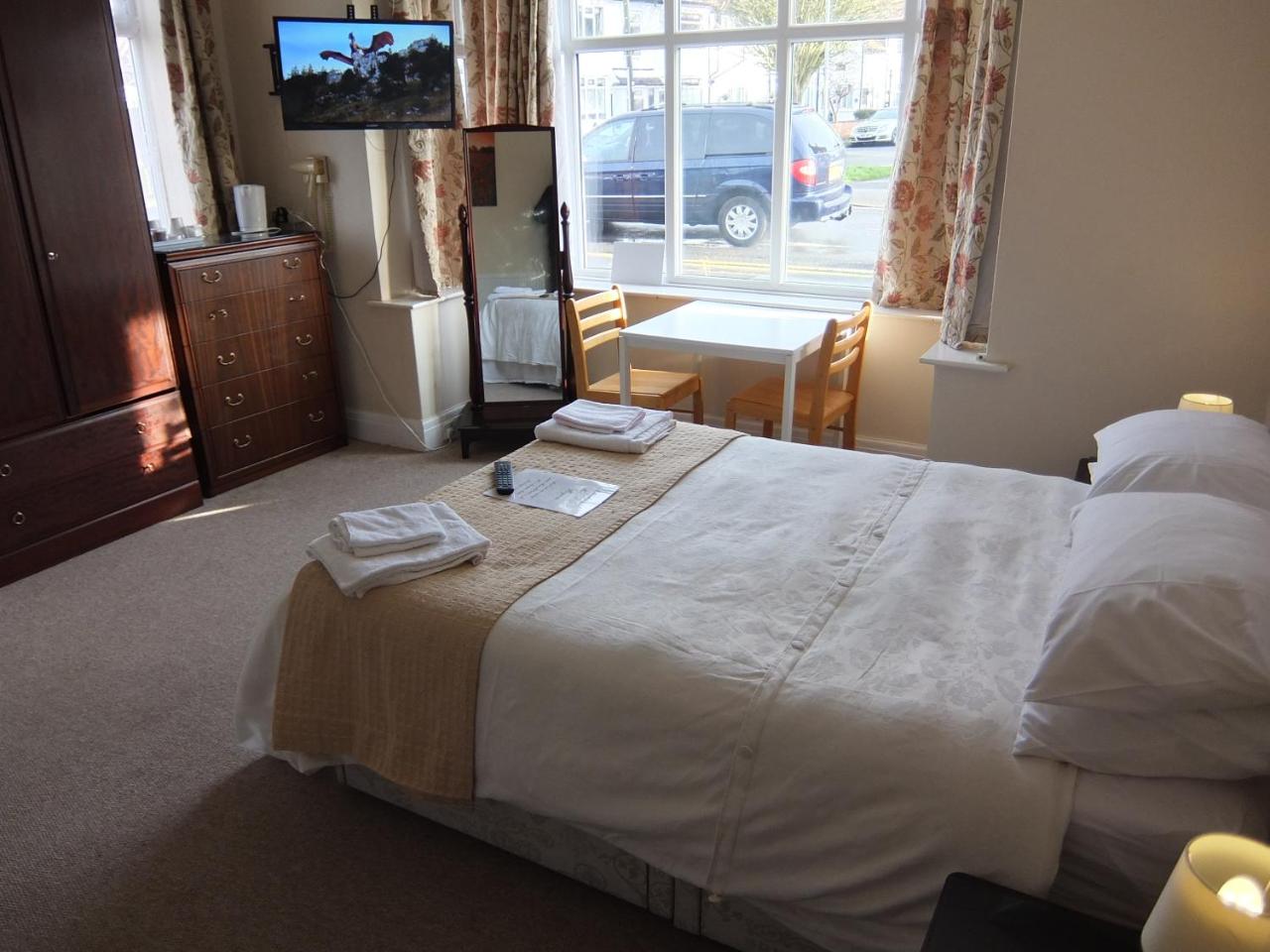 The Monsell Hotel photo 4