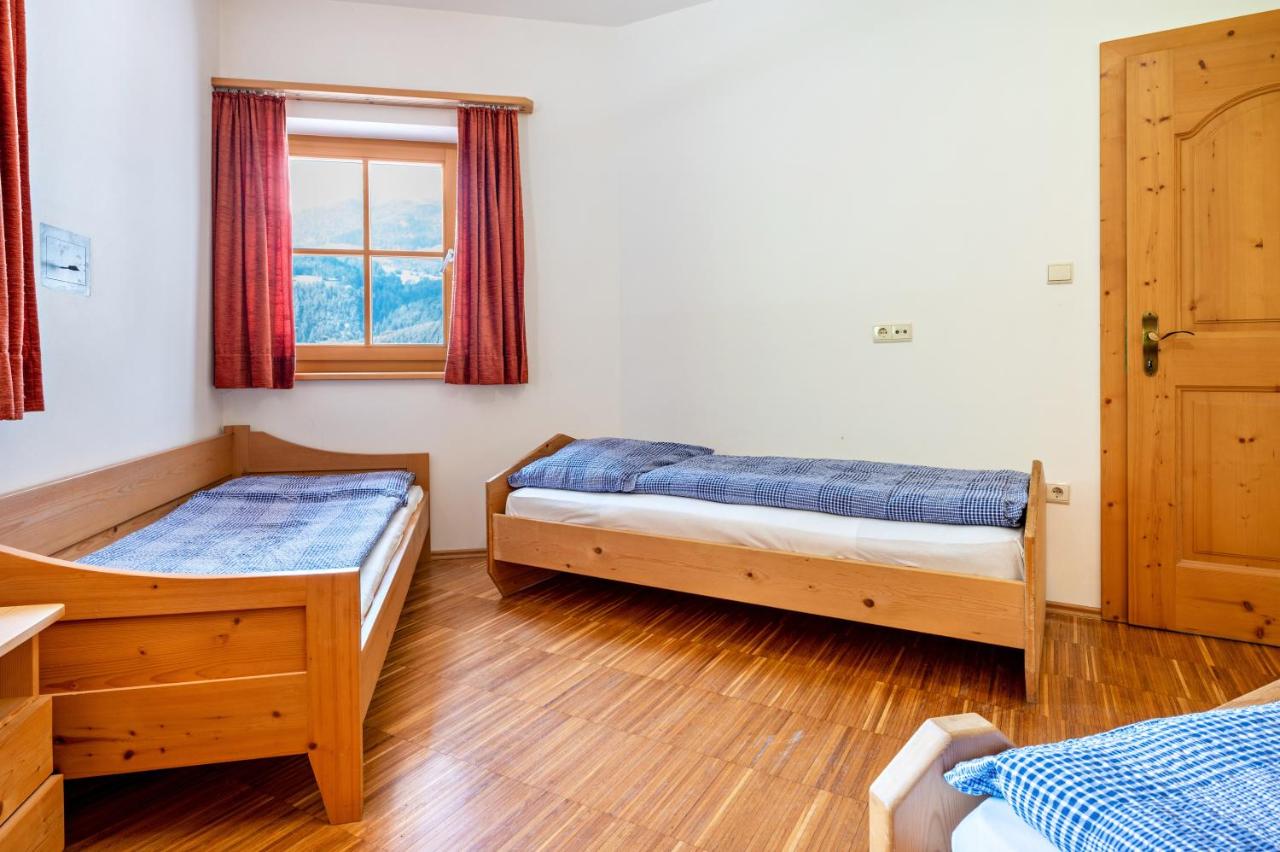 Lindenhof Apt 9 - 6