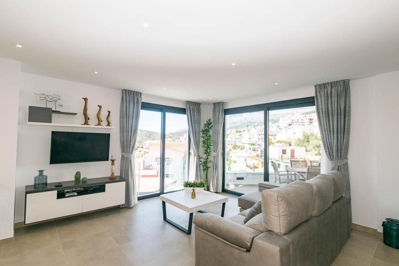 Modern apartment in Competa - 4
