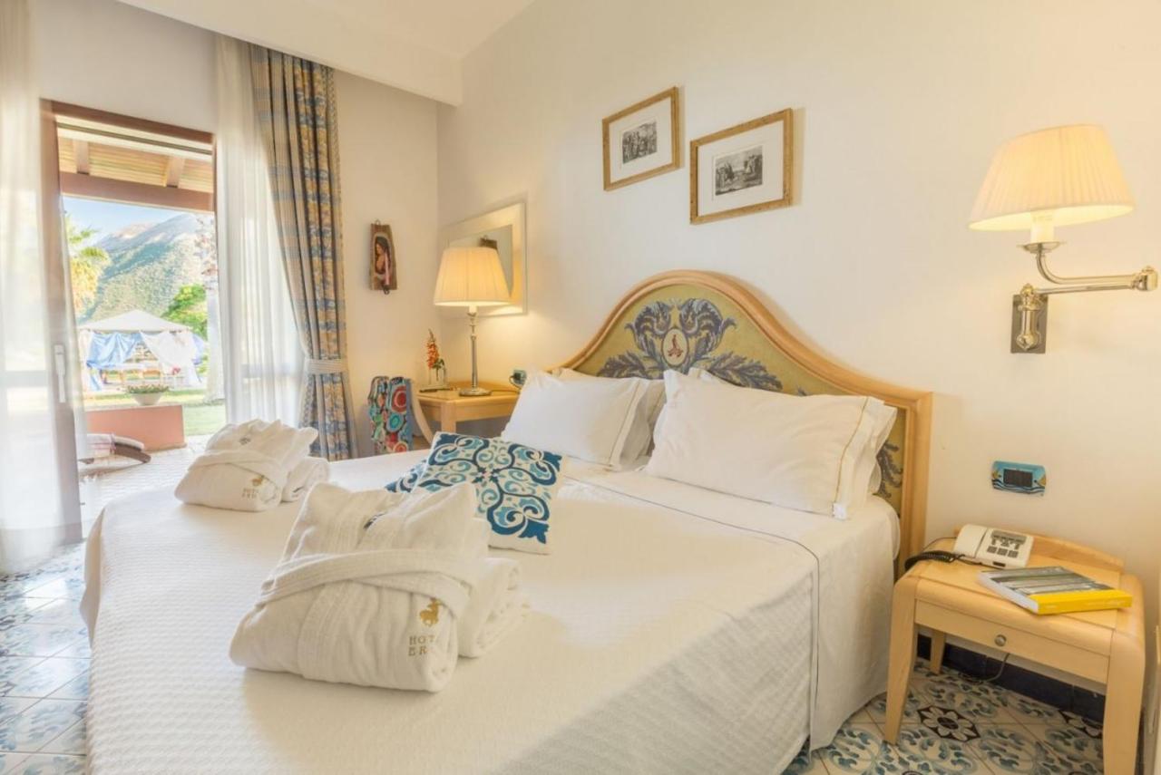 Hotel Eros - 3