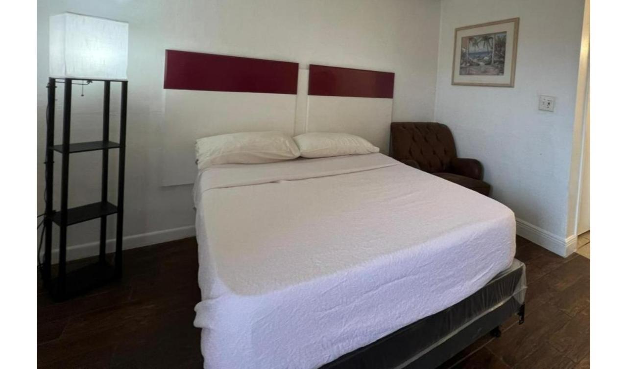Anhinga Motel Homestead FL photo 2