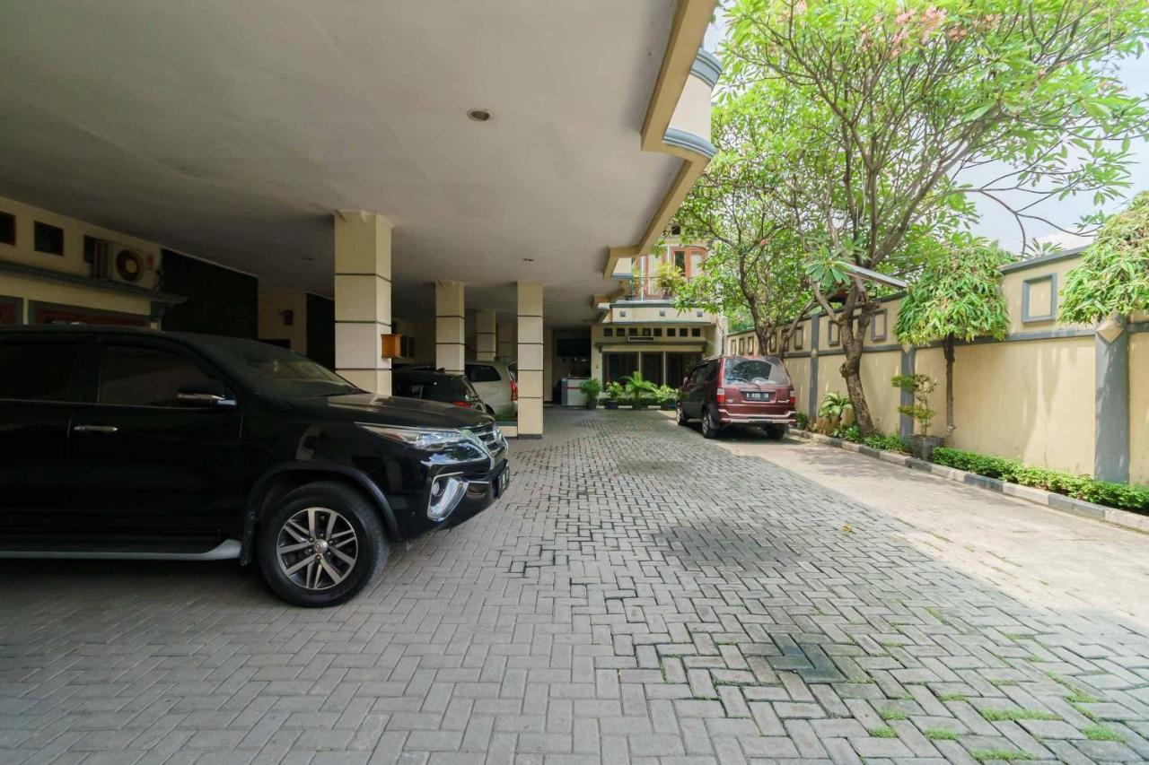 Photo - Kemang Place near Lippo Mall Kemang Mitra RedDoorz