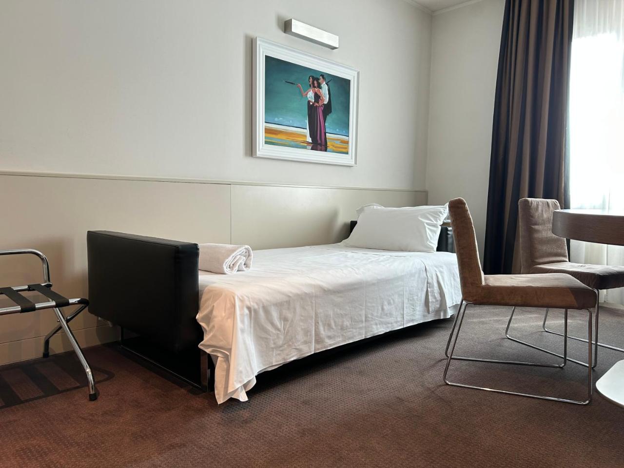 Hotel Plaza - 4