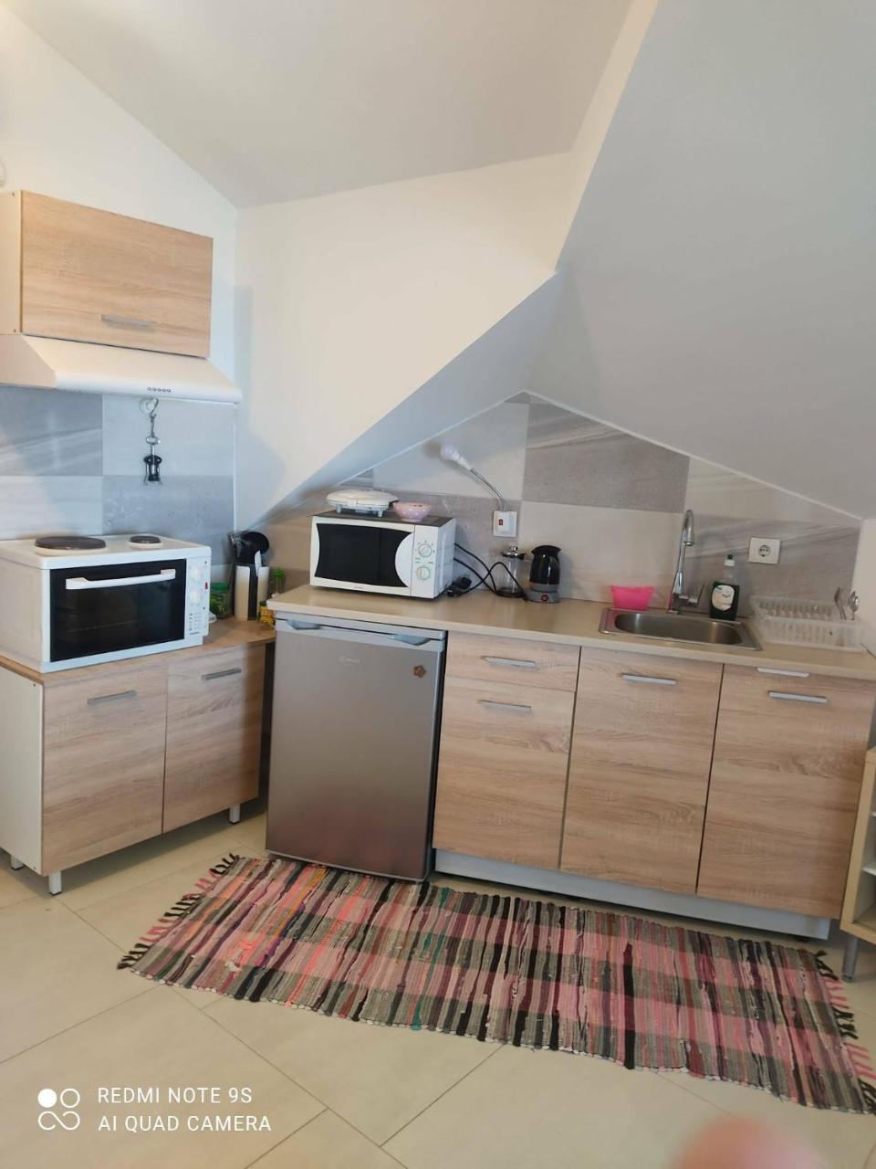 Thea apartments 2 - 4