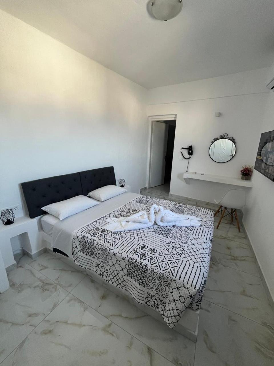 Stella Nomikou Apartments - 3