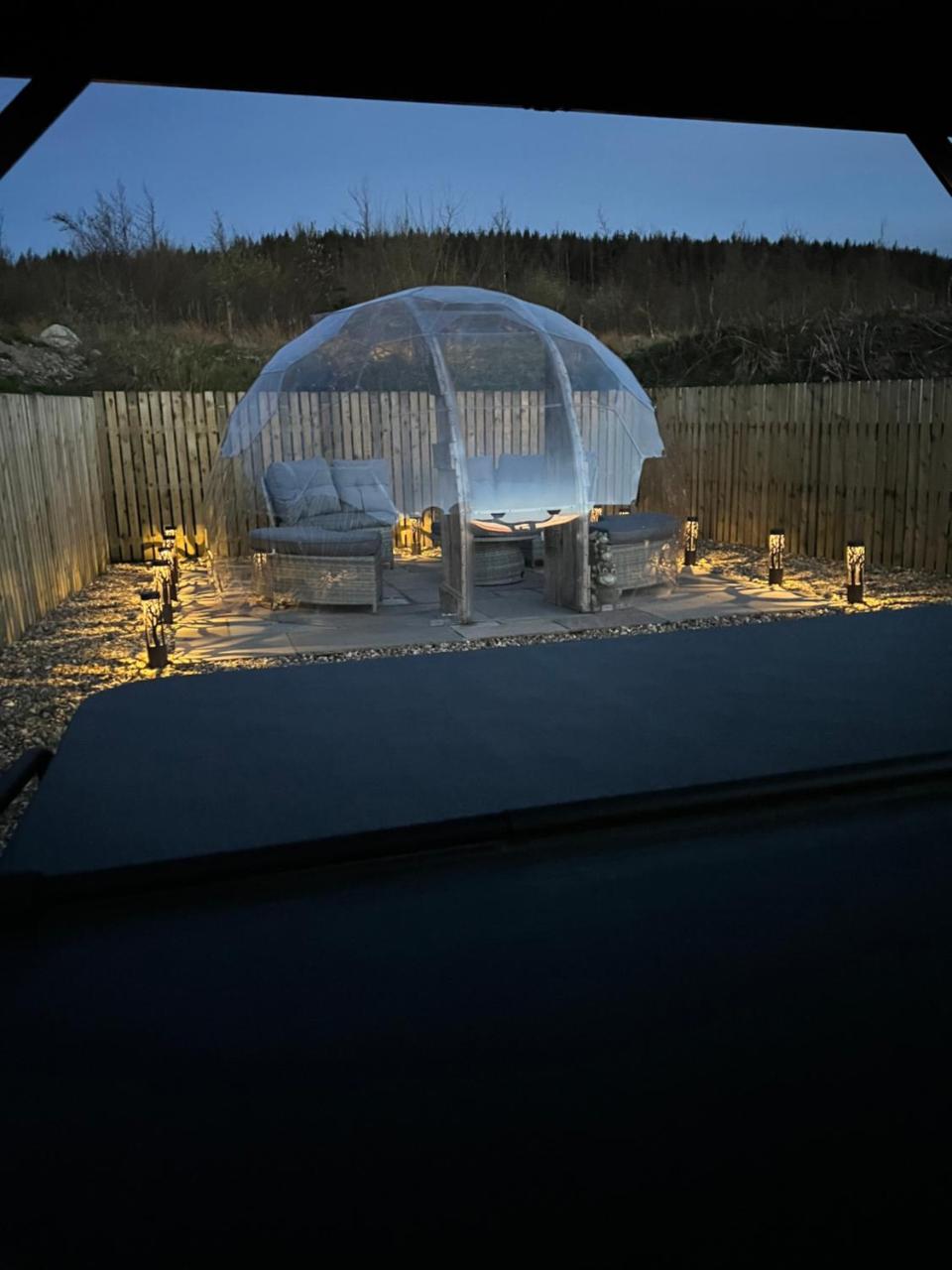Maneight Retreat with Hot tub - 2
