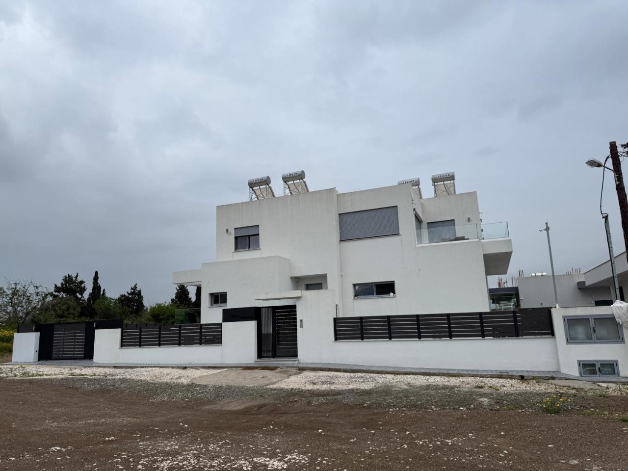 Toska Residence - 3
