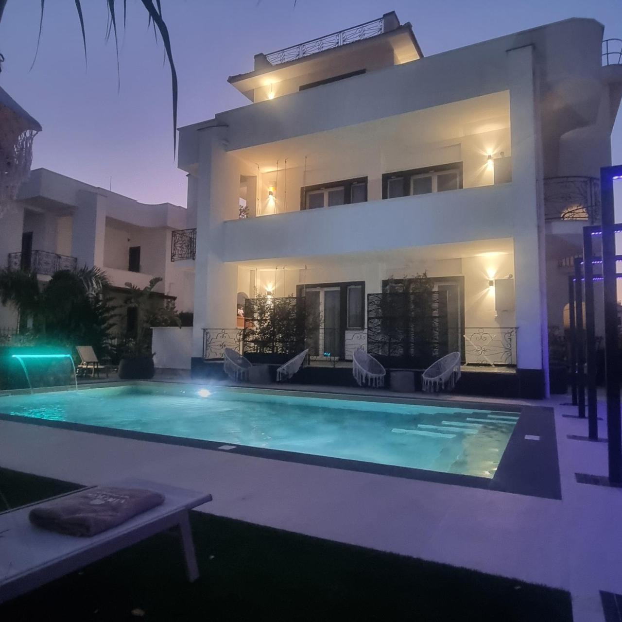 Viroga Suite Apartments - 2