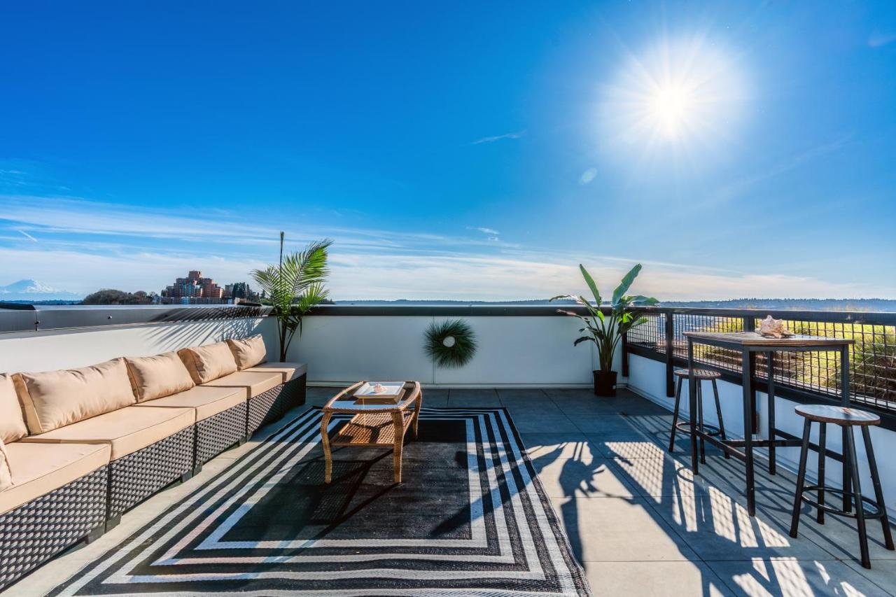 Luxury Penthouse Downtown, Panoramic Views, Two Private Balconys, Short Walk To Lumen and T Mobile Park - 6