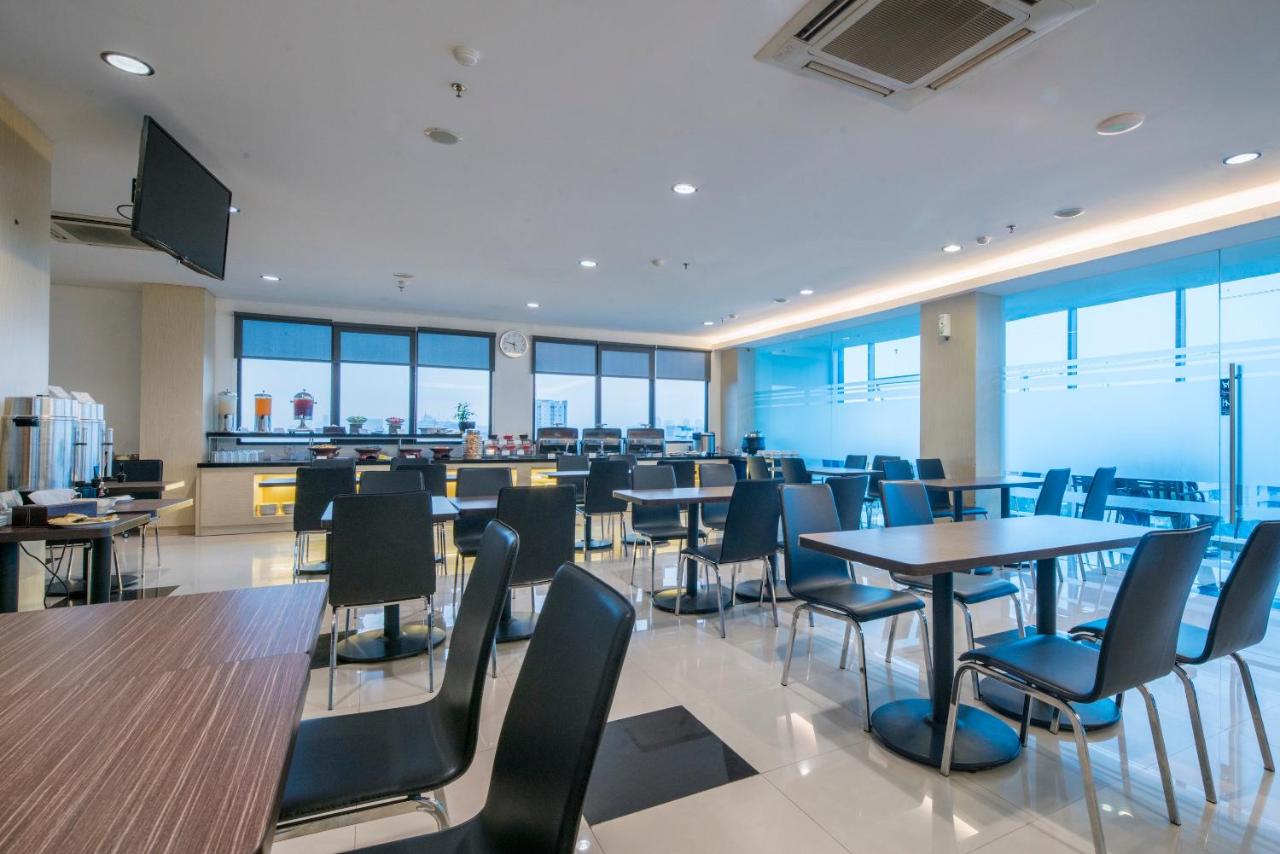 Photo - Hotel 88 Grogol Jakarta By WH