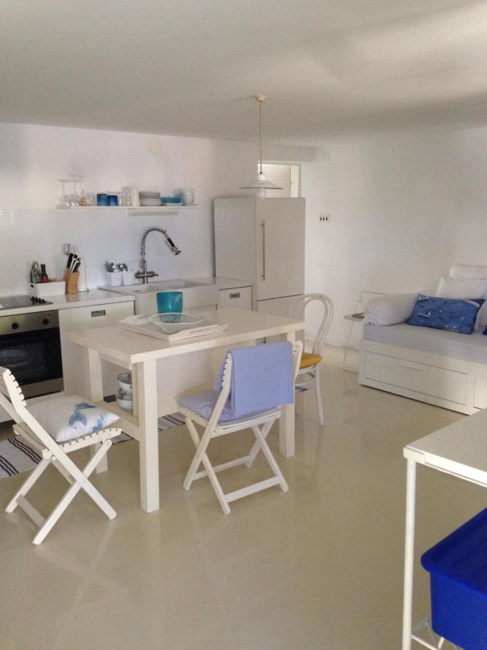 White Apartment Krk With Private Garden - 3