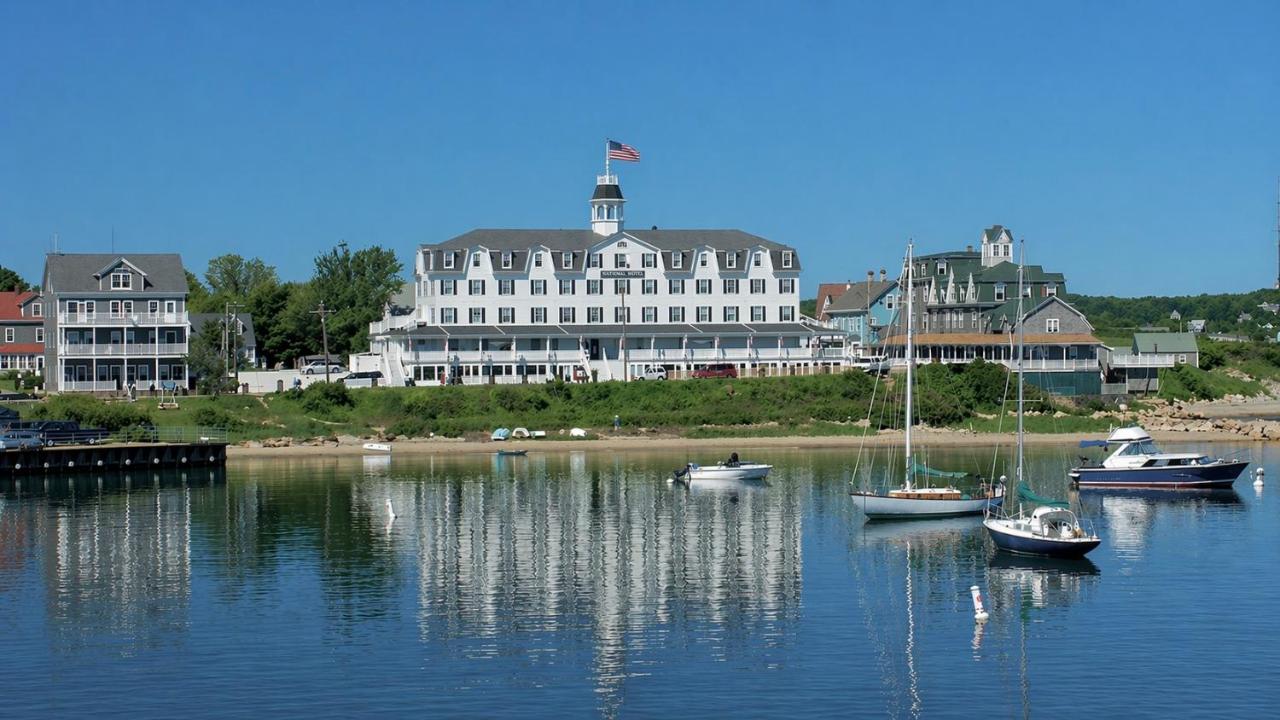 National Hotel