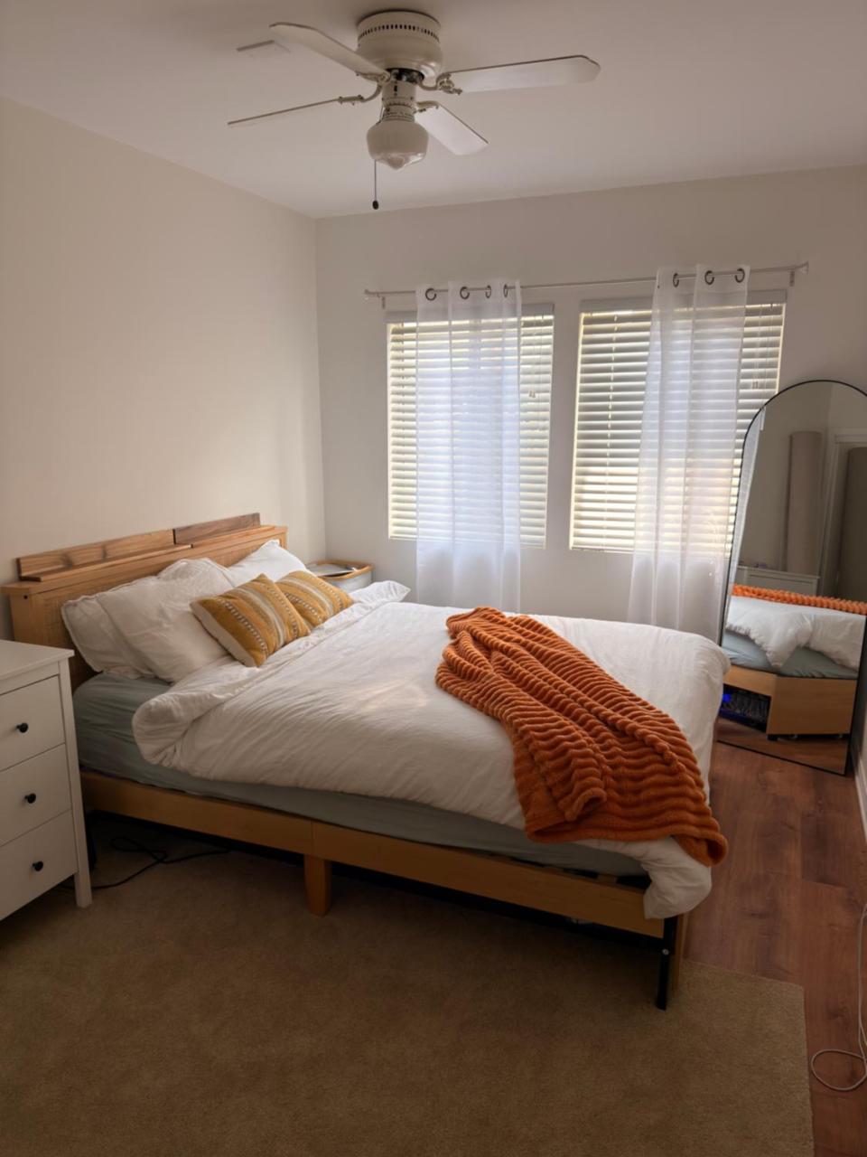 3 Bedroom in Prime location - 4