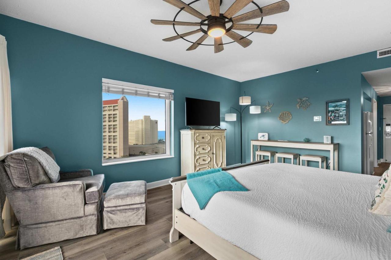 Remodeled Ocean-View Studio with Balcony - 5