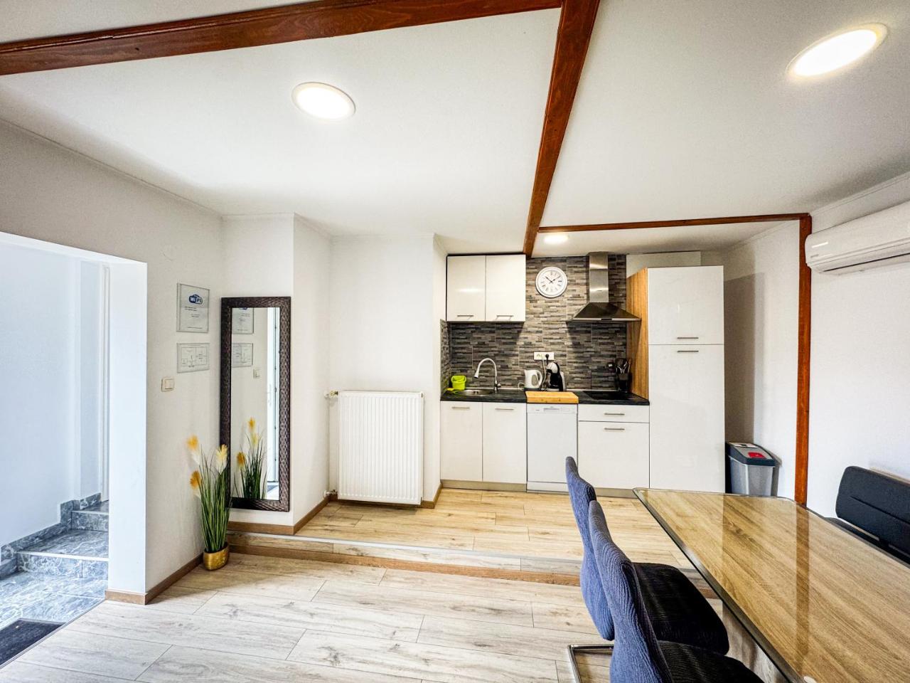 Apartment Gacka - 2