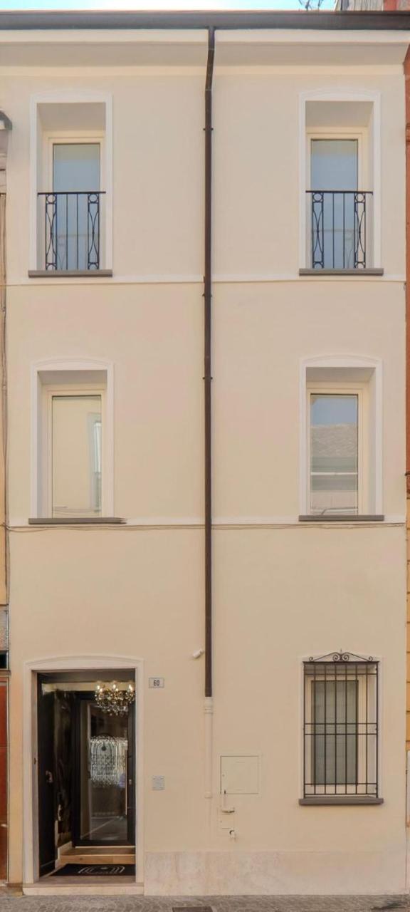 B&B Le Suite del Corso - 5