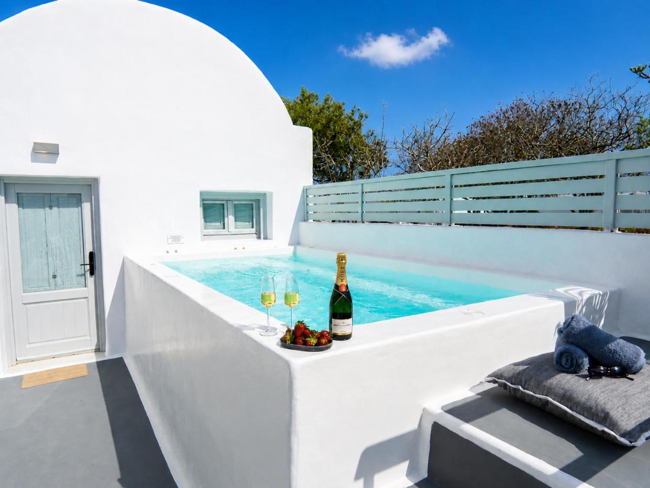 Santorinico Private Villas - 6