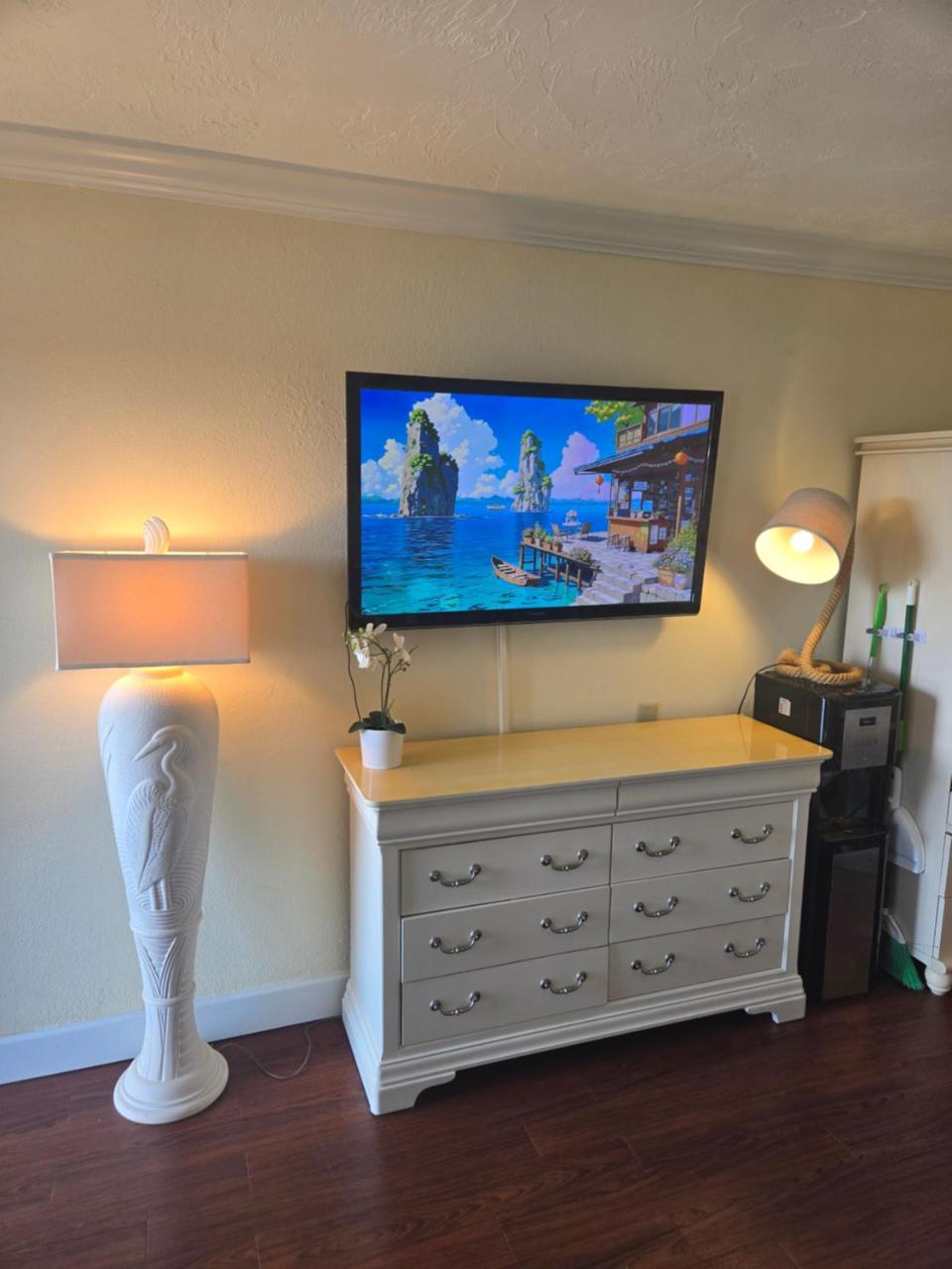 Sunset Cove - Water View - 4