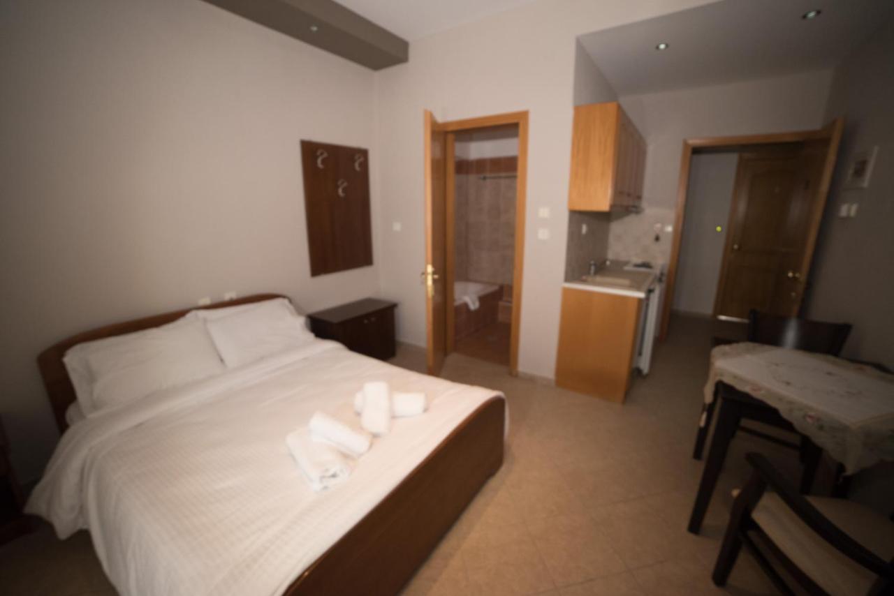 Hotel Galaxias photo 2