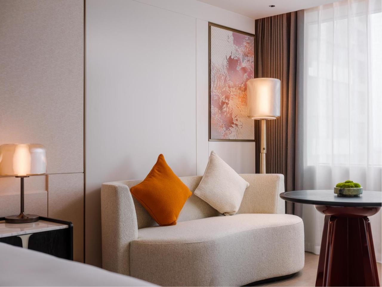 Canton Hotel Guangzhou, Tapestry Collection By Hilton photo 3