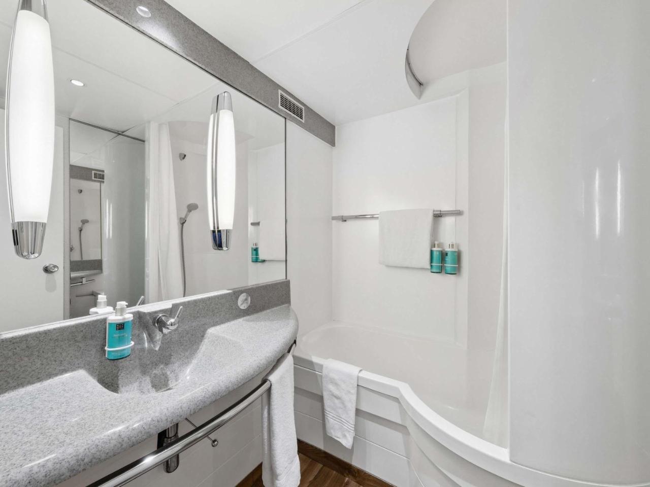 Novotel Paris Est photo 3