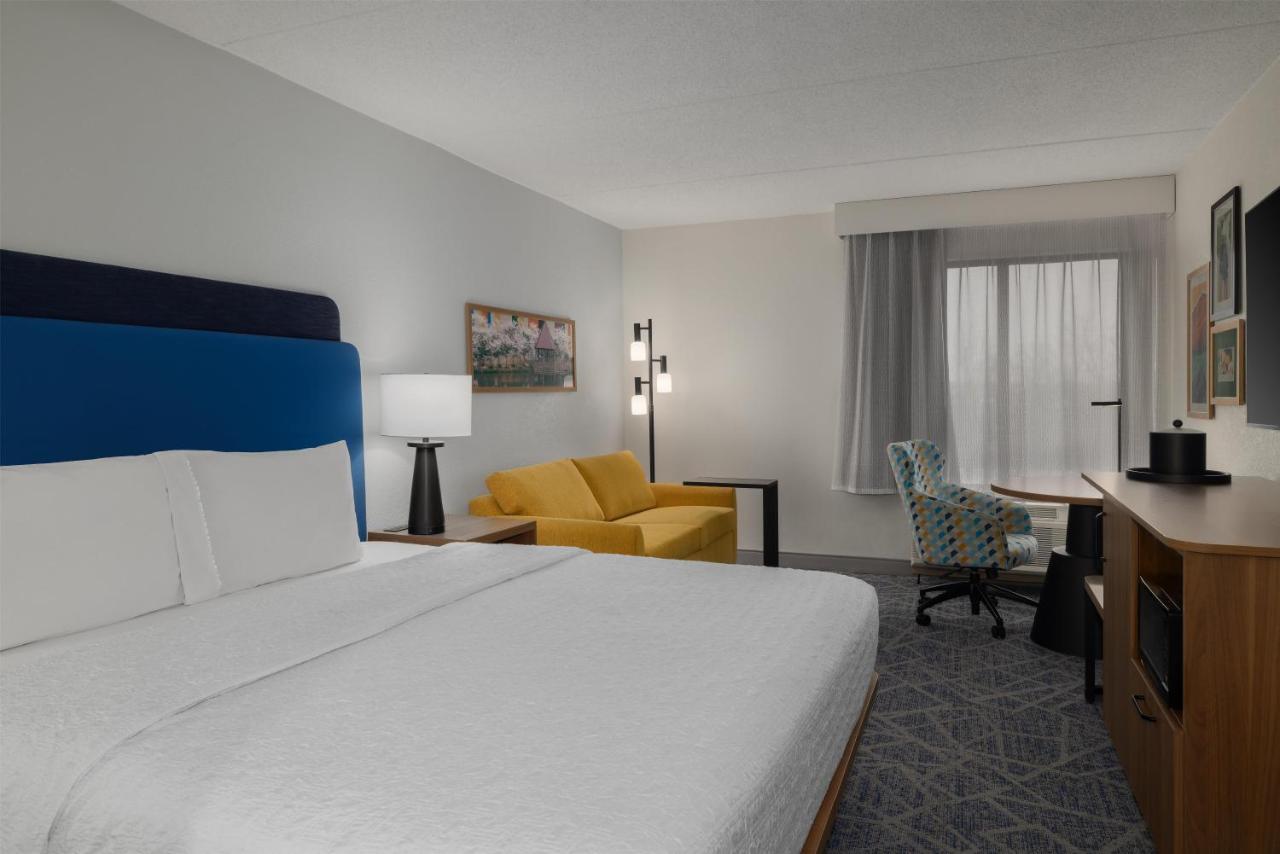 Hampton Inn Washington-Dulles Int'l Airport South photo 4