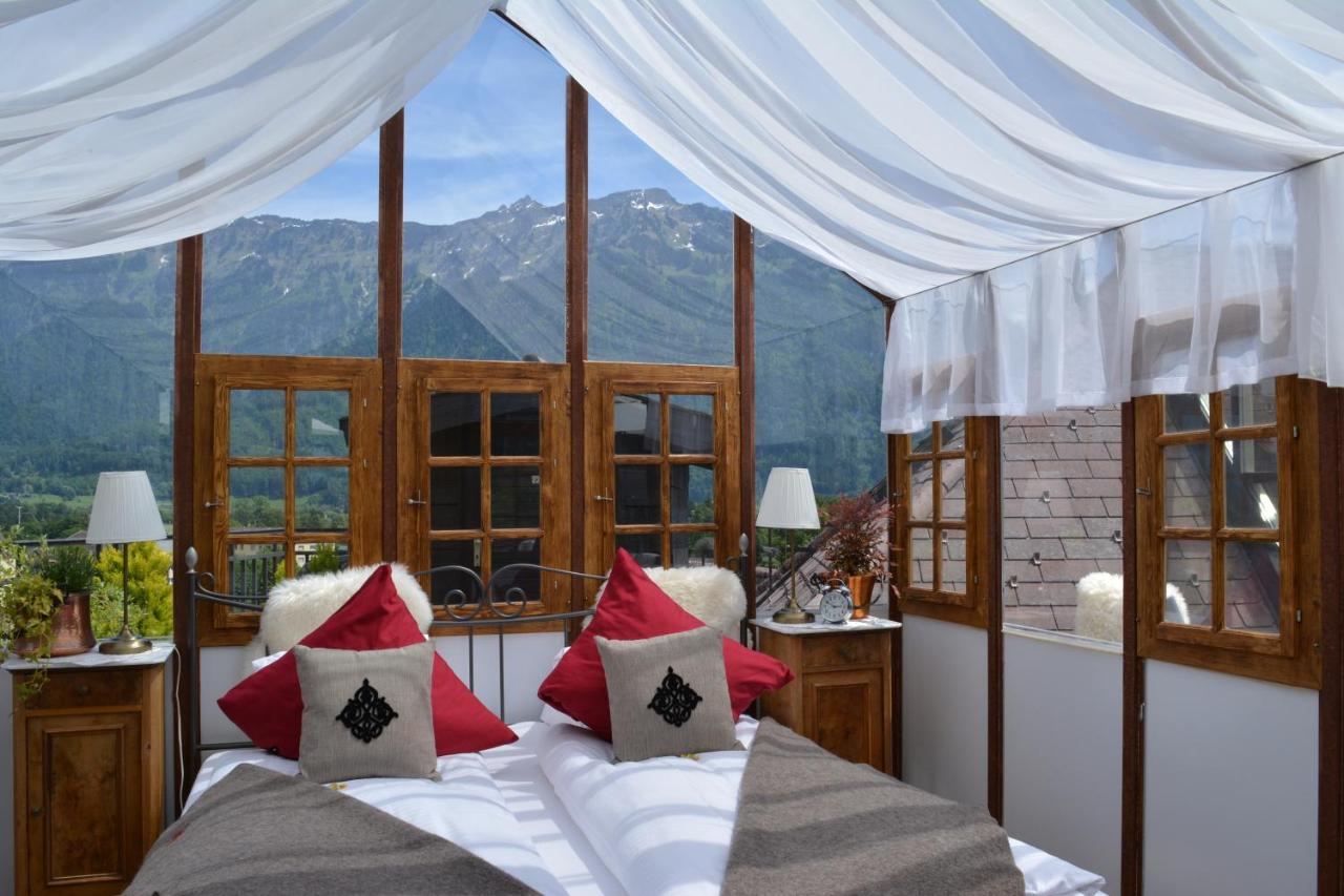 Carlton-Europe Vintage Adults Hotel - 2